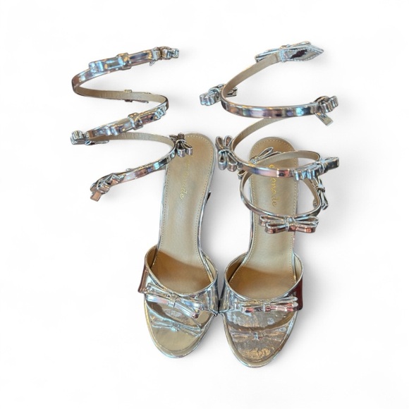 Lemonade Metallic Bow Strap Heels – Size 8.5 - Picture 8 of 14